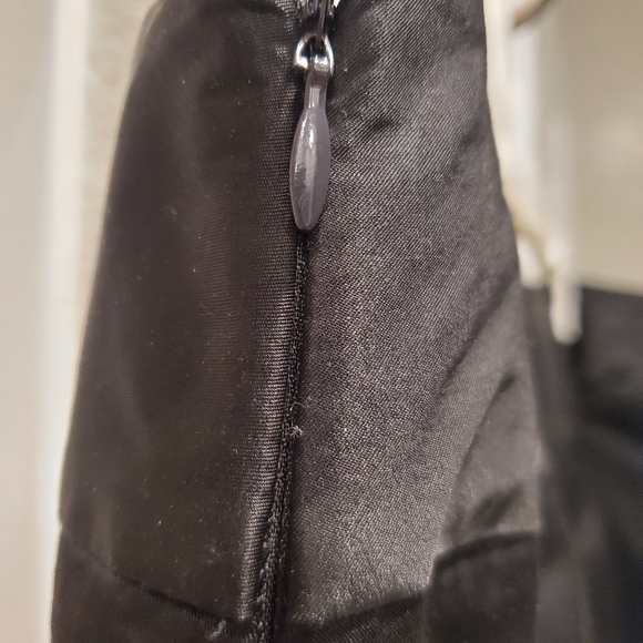 Skirt - Picture 2 of 2